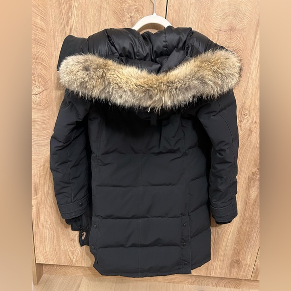 Canada Goose Jacket - Picture 13 of 13